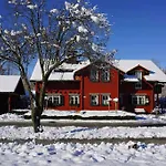 Ferienwohnung Romantik Im Roten Haus