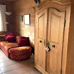 Apartment Ferienwohnung Romantik Im Roten Haus Fussen