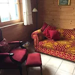 Apartment Ferienwohnung Romantik Im Roten Haus