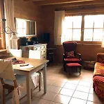 Ferienwohnung Romantik Im Roten Haus *