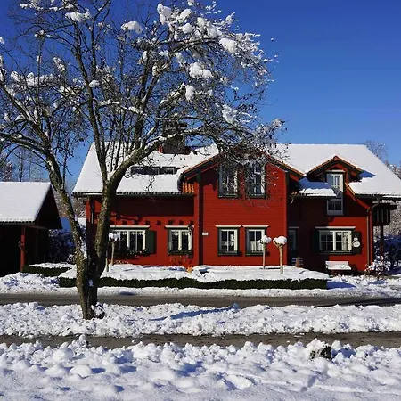 Ferienwohnung Romantik Im Roten Haus