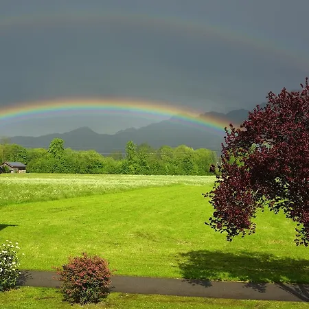 Apartment Ferienwohnung Romantik Im Roten Haus *