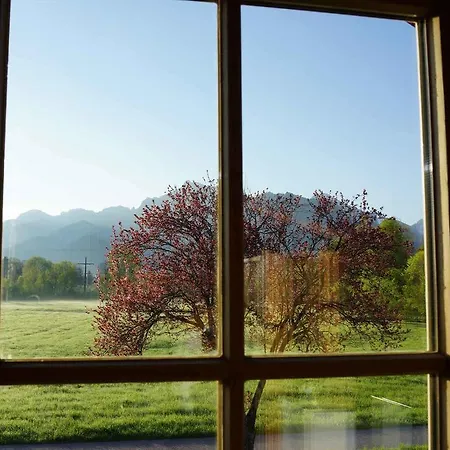 Apartment Ferienwohnung Romantik Im Roten Haus *