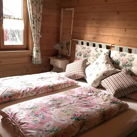 Apartment Ferienwohnung Romantik Im Roten Haus Füssen