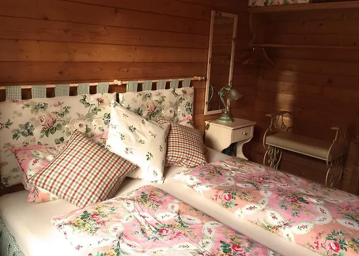 Ferienwohnung Romantik Im Roten Haus 福森